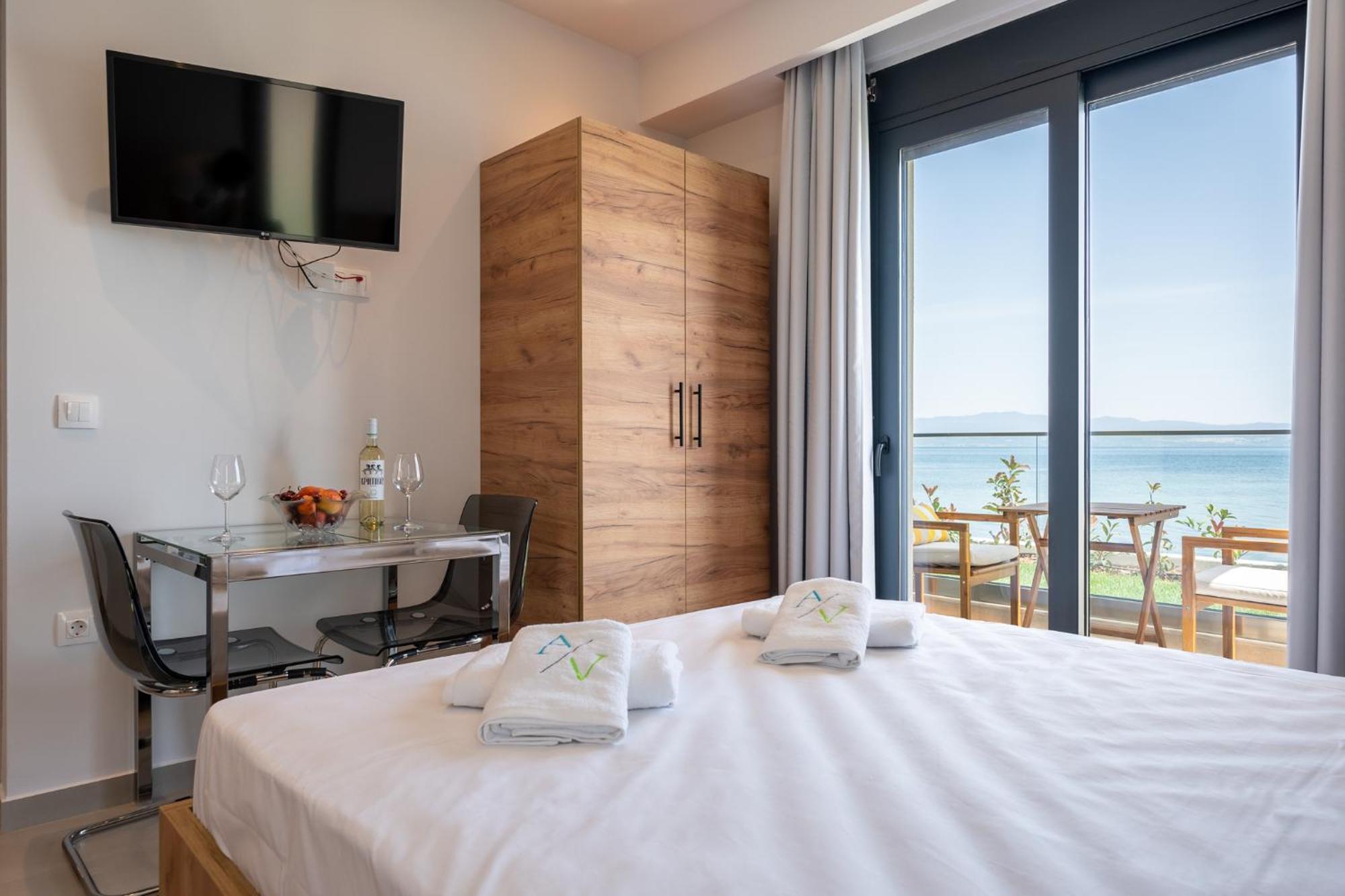 Azzurro E Verde By Rentalspro - Nea Potidaia Halkidiki Nea Poteidaia Exteriör bild