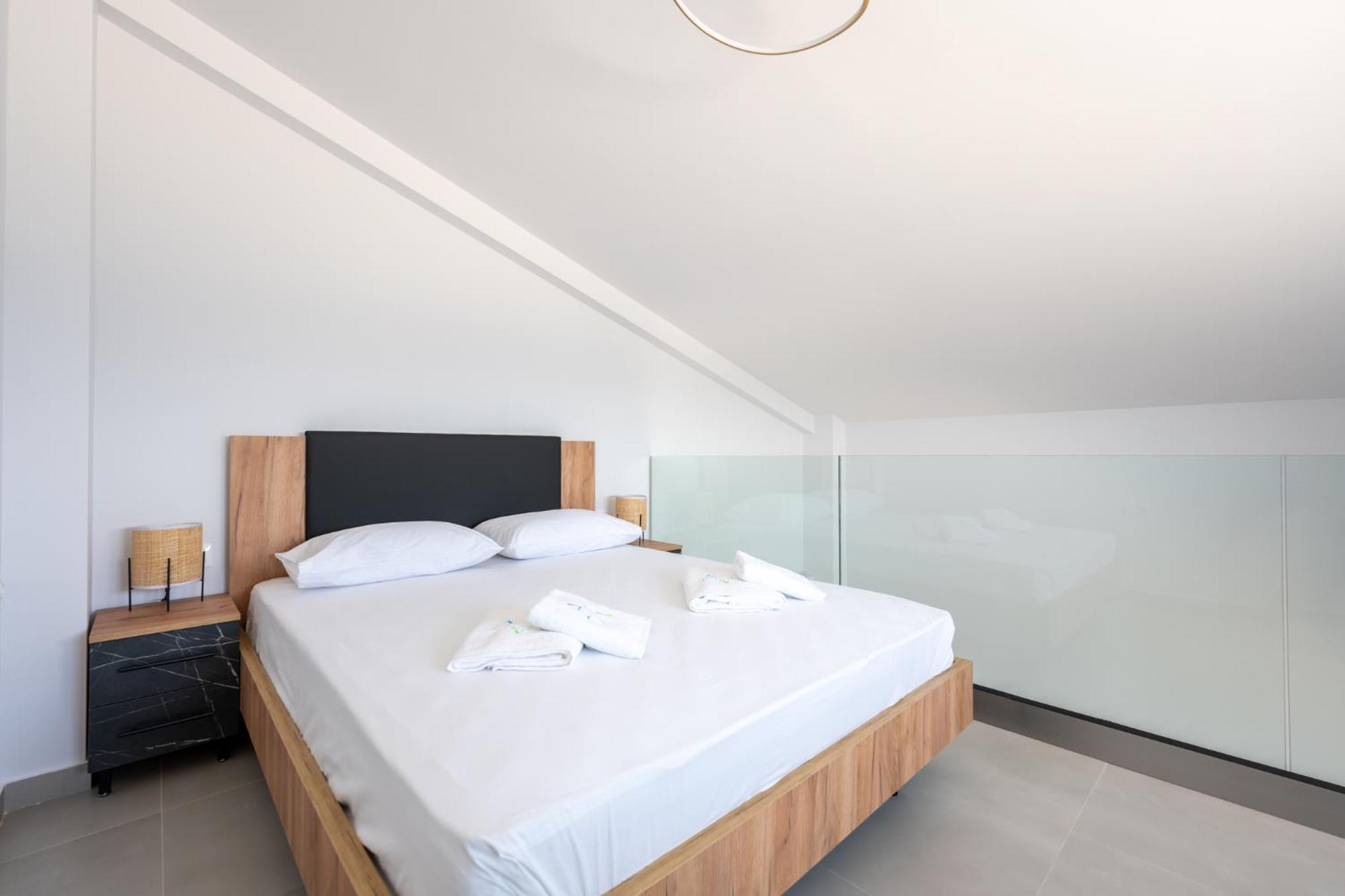 Azzurro E Verde By Rentalspro - Nea Potidaia Halkidiki Nea Poteidaia Exteriör bild